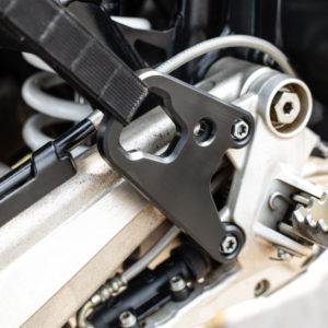 SOPORTE KRIEGA OVERLANDER-S OS-HEEL PLATE ESTRIBERAS KTM690/HUSQVARNA 701