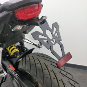 Portamatriculas V PARTS negro Honda CB650R