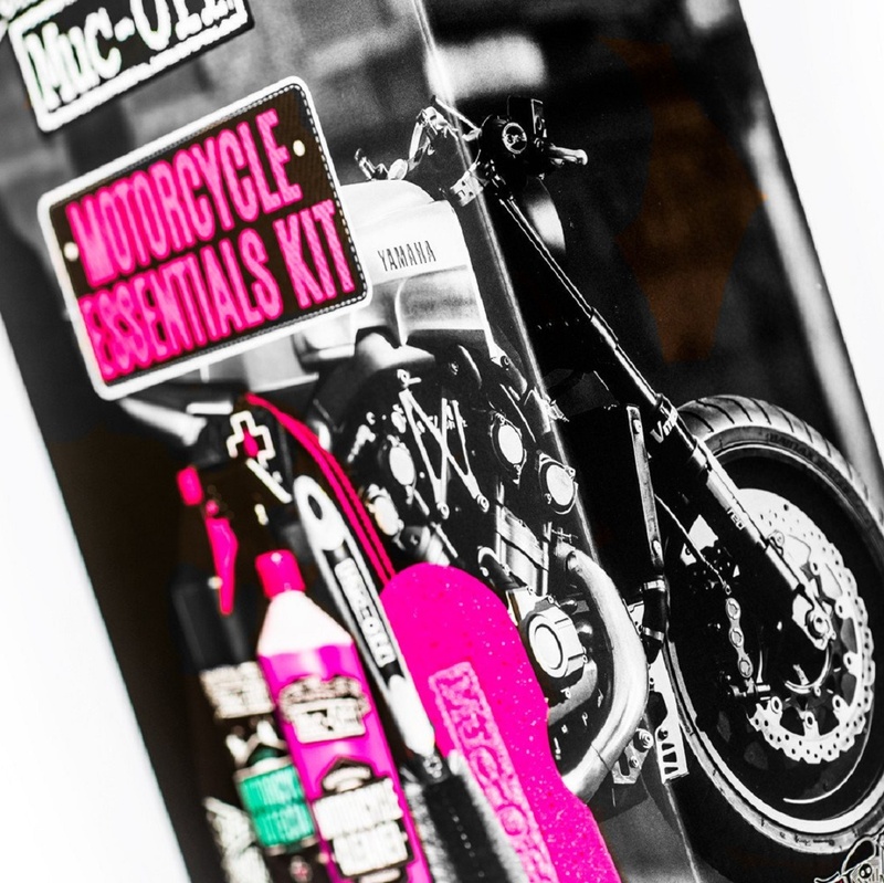 Kit completo de limpieza MUC-OFF: Protector, limpiador, esponja y cepillo