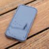 Poncho QUAD LOCK con protección contra la intemperie - iPhone 13 Pro Max - Imagen 2