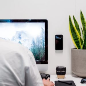 Soporte de pared adhesivo QUAD LOCK