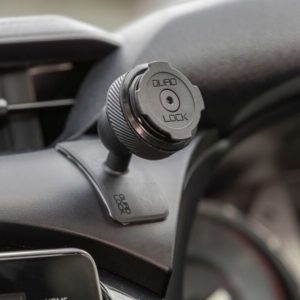 Soporte para teléfono en el tablero QUAD LOCK MAG