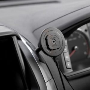 Soporte para teléfono en el tablero QUAD LOCK MAG