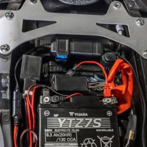 Adaptador inteligente QUAD LOCK de 12 V a USB resistente al agua