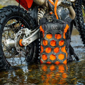 MOCHILA KRIEGA TRAIL 18 ADVENTURE BACKPACK NEGRO
