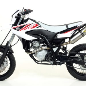 Arrow Silencioso Street Thunder de aluminio fondo en carbono 52505AK