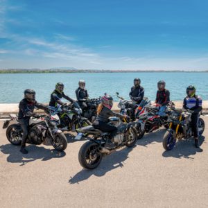 CASCO CGM 363X SHOT RUN NEGRO FUCSIA FLUOR OPACO