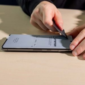 Protector de pantalla QUAD LOCK - 2 láminas de TPU flexibles - Google Pixel 7A