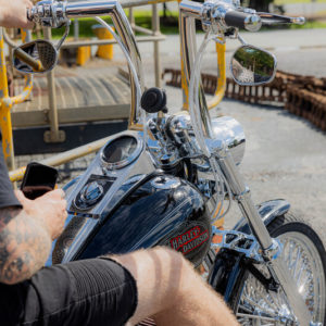 Soporte de manillar cromado QUAD LOCK Pro (grande) para manillares FATBAR/Special CUSTOM