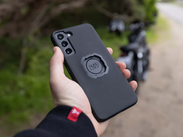 Funda magnética con QUAD LOCK para Galaxy A56