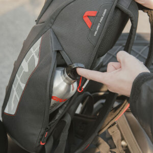 Mochila para moto con bolsillo termoformado de 18 litros - EASY13