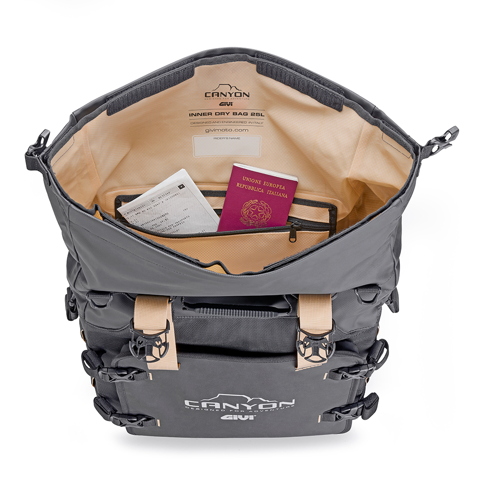 Par de bolsas laterales impermeables con sistema de fijación MONOKEY®, 25+25 litros - GRT720B