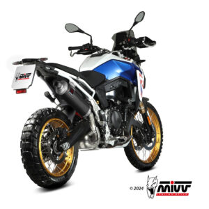 Mivv Slip-On HR-1 Black con tapa en carbono larga Honda CMX 500 Rebel 2022-24