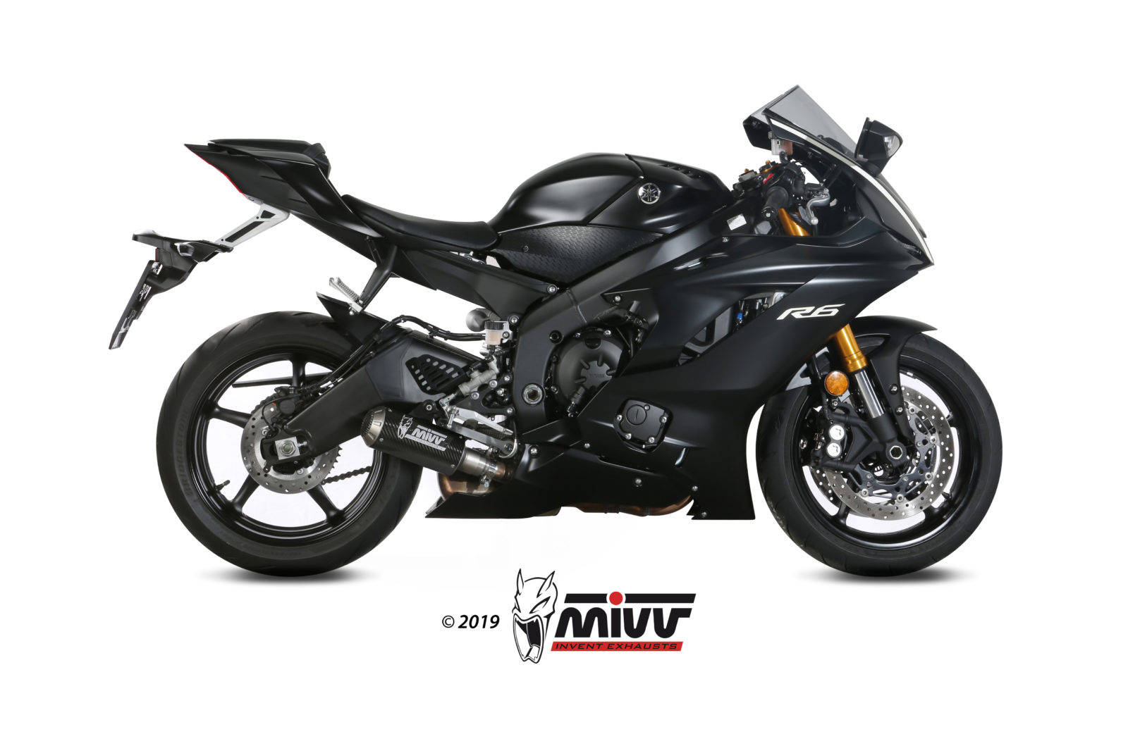Mivv Slip-On Suono black con tapa carbono Yamaha YZF 600 R6 2017-21