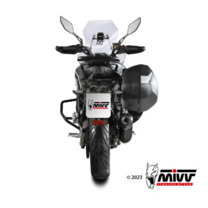 Mivv Slip-On Oval Black con tapa carbono CF Moto 650MT 2021-24