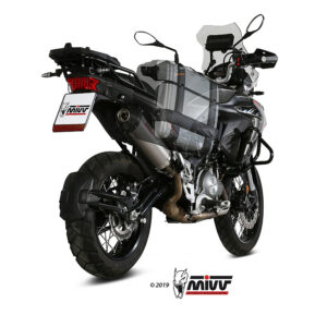 Mivv Slip-On Oval Titan con tapa carbono Benelli TRK 502 X 2018-25