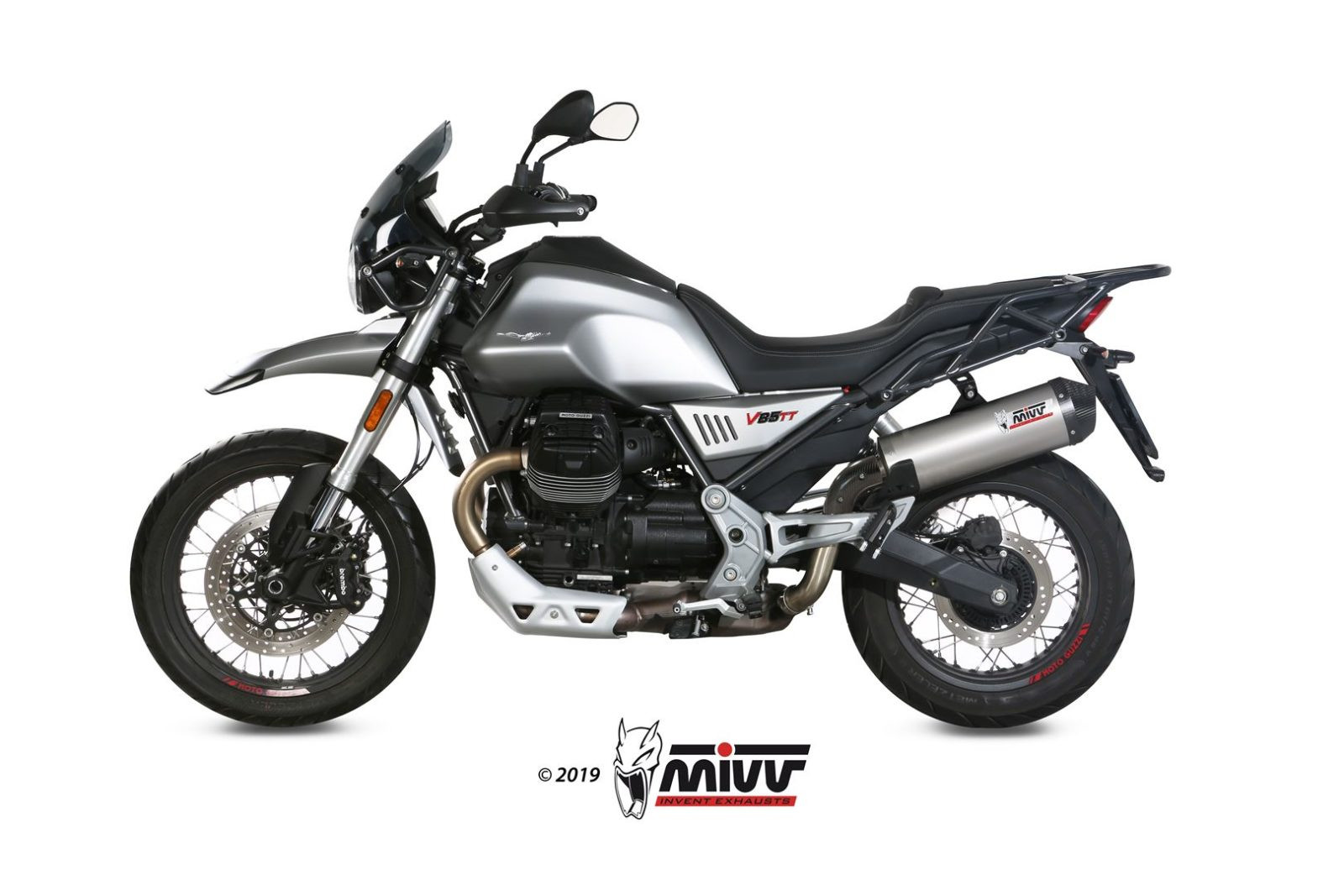 Mivv Slip-On Oval Titan con tapa carbono Moto Guzzi V85 TT 2019-25