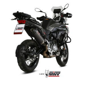 Mivv Slip-On Oval carbono con tapa carbono Benelli TRK 502 X 2018-25