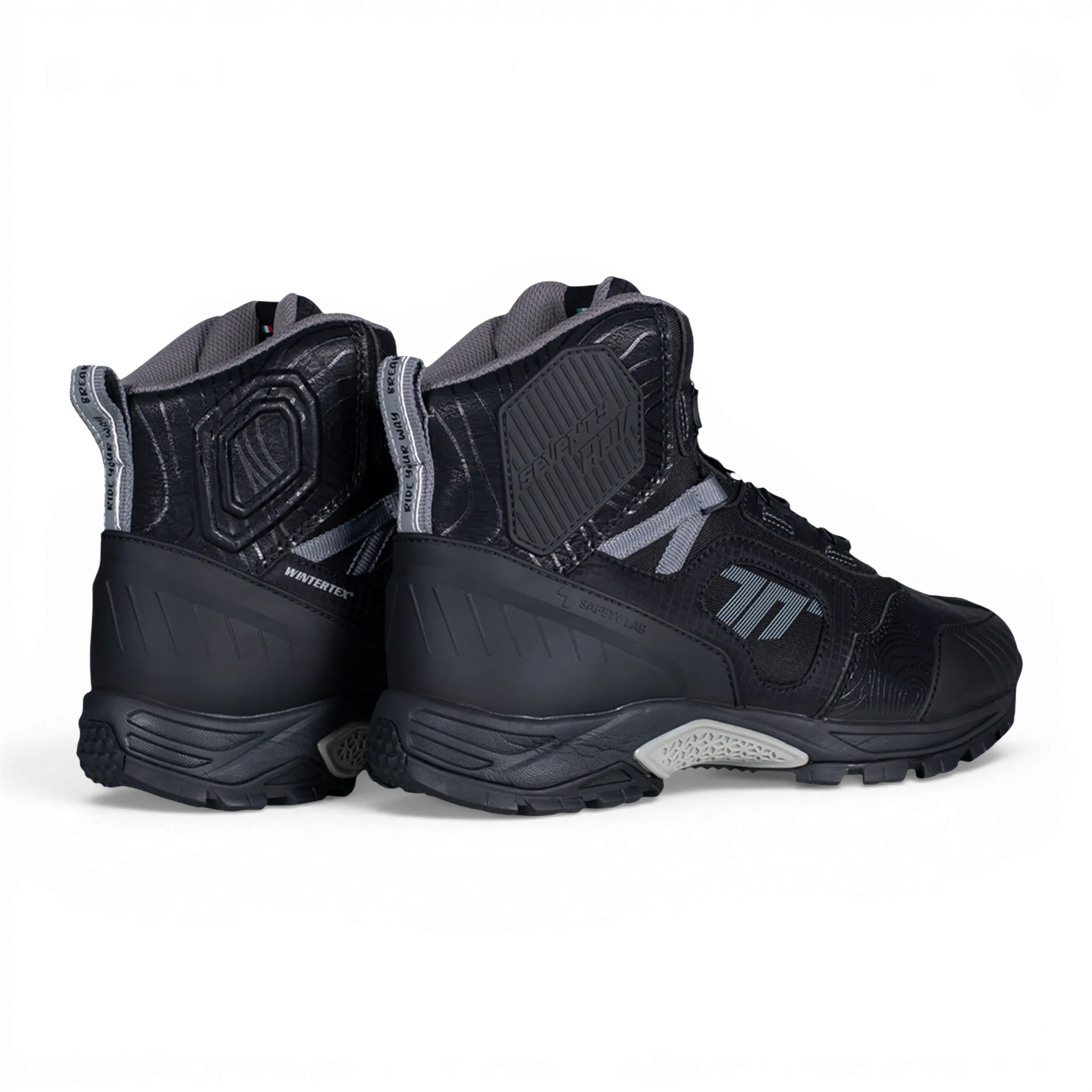 BOTA SD-BA7 STELVIO BAJA NEGRA/GRIS