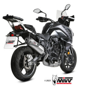 Mivv Slip-On Oval St. Steel con tapa carbono Benelli TRK 702 / X 2023-25