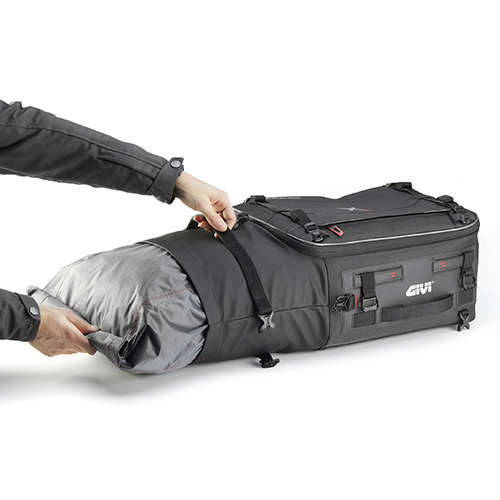 Bolsa cargo-sillín roll-top resistente al agua, extensible 35 L. - XL02B