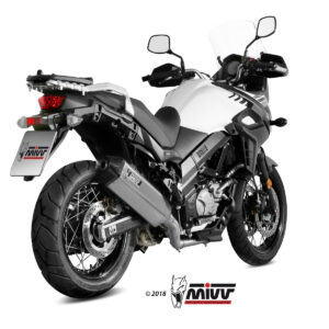 Mivv Slip-On Oval Titan con tapa carbono Suzuki SV 650 / X 2016-25