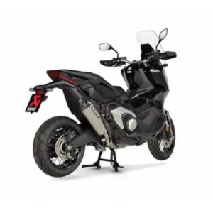 Akrapovic Silenciador de linea deslizable CON tapa de carbono de titanio