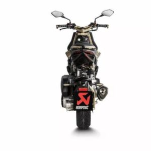 Akrapovic Silenciador de linea deslizable tapa de carbono de acero inoxidable negra