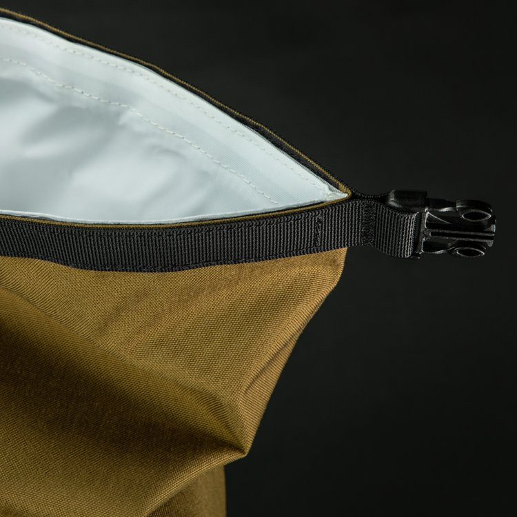 BOLSA DE EQUIPAJE KRIEGA ROLLPACK 40L CAQUI