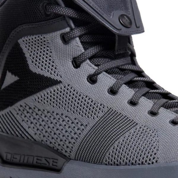 Botas Dainese METRACTIVE AIR 
CARBÓN-GRIS NEGRO GRIS OSCURO