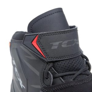BOTAS TCX
R04D AIR BLACK RED