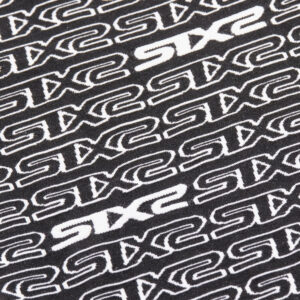 BRAGA DE CUELLO SIXS 4 SEASONS TBX V2 LOGO NEGRO / BLANCO