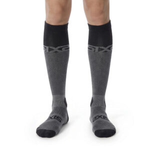CALCETINES SIXS LONG RACING V2 NEGRO / GRIS