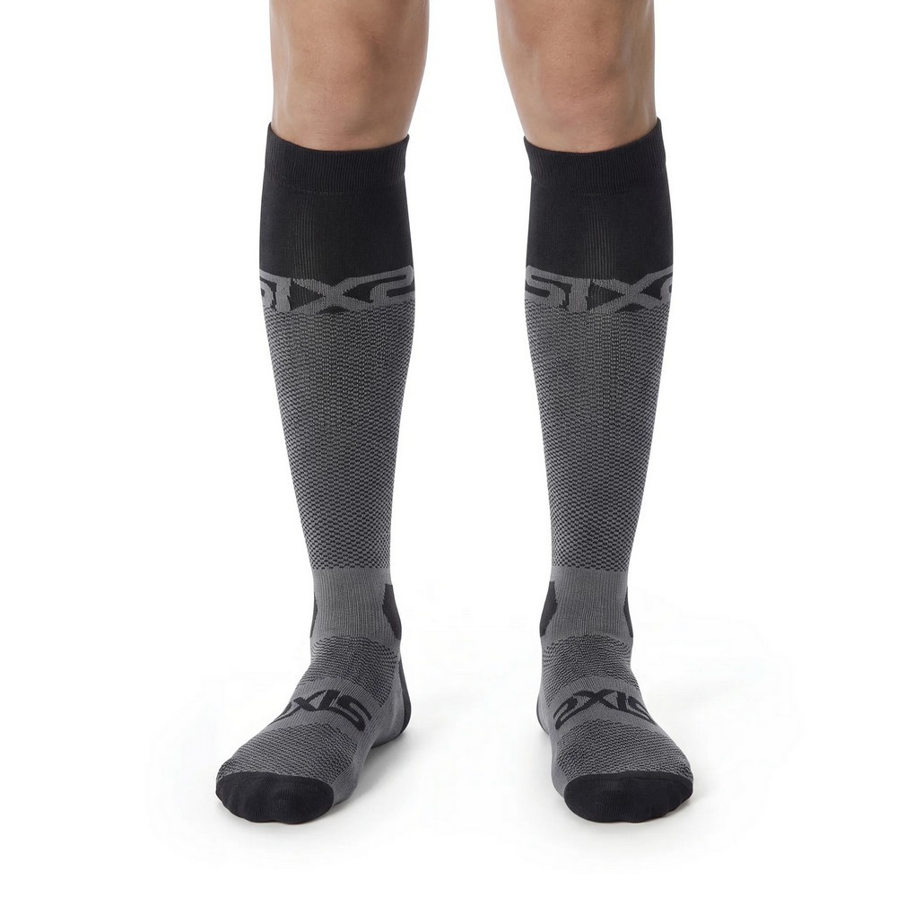 CALCETINES SIXS LONG RACING V2 NEGRO / GRIS