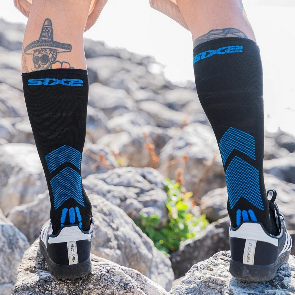 CALCETINES SIXS MOT V3 NEGRO / AZUL