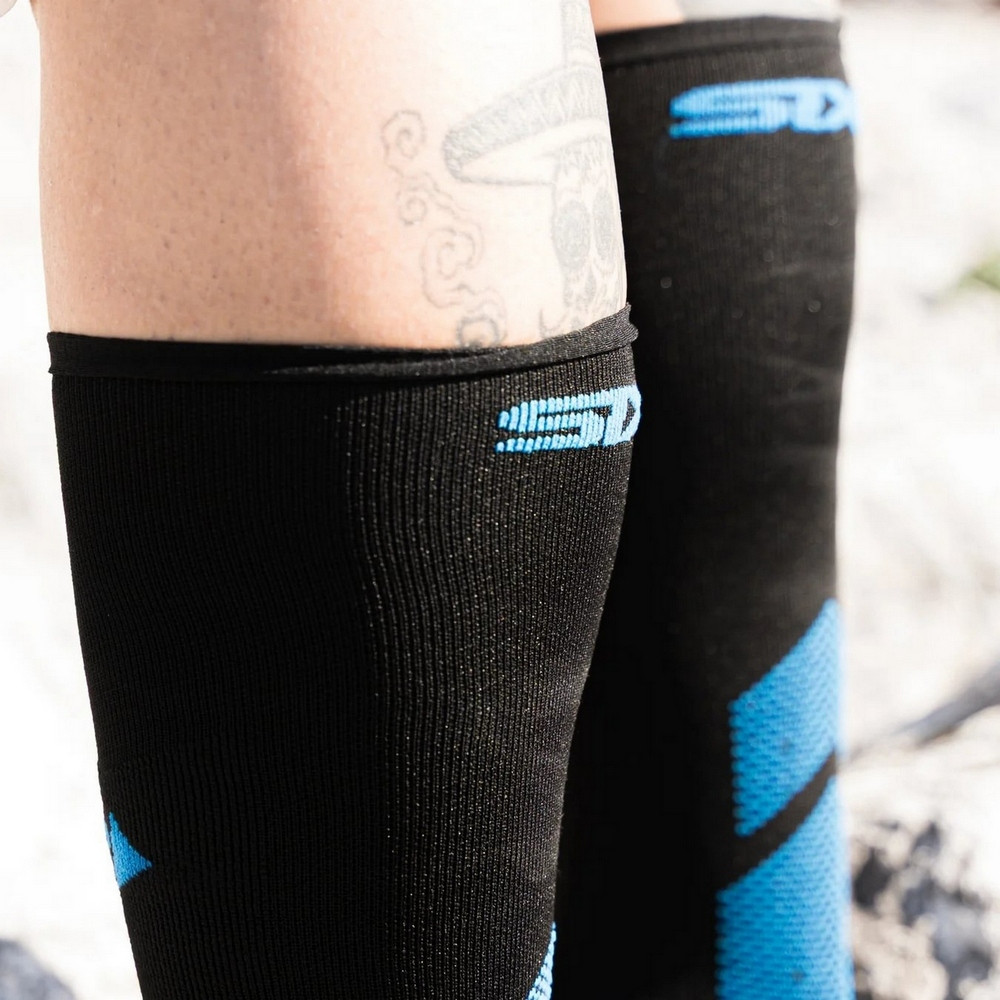 CALCETINES SIXS MOT V3 NEGRO / AZUL