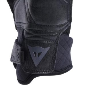 Guantes Dainese UNRULY ERGO-TEK NEGRO FLUO-ROJO