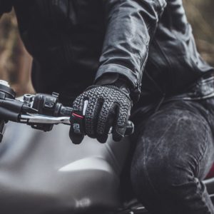 Guantes Moto MAD Verano Hombre – Malla Inyectada Sin Costuras, Táctiles y Certificados CE
