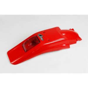 Guardabarros trasero con piloto UFO Honda rojo HO03611-069