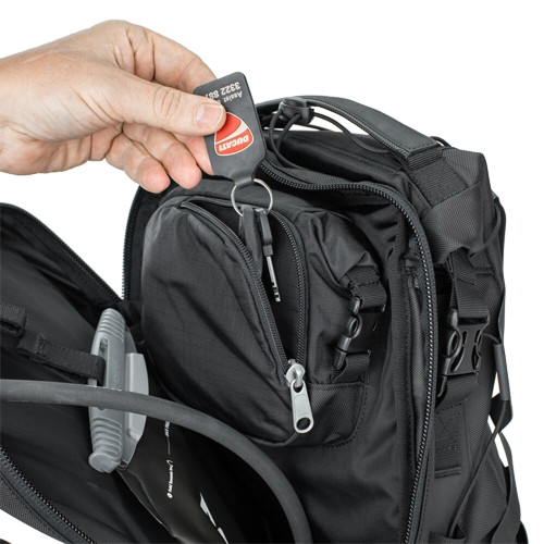 MOCHILA KRIEGA TRAIL 18 ADVENTURE BACKPACK NEGRO