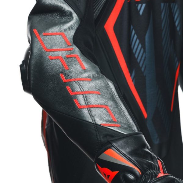 Mono Dainese AUDAX D-ZIP 1PC PERF. BLACK RED FLUOR ANTHARACITE