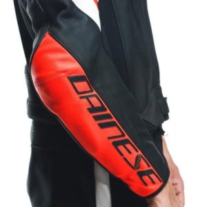 Mono Dainese AVRO 4 CUERO 2 PIEZAS NEGRO-MATE FLUO-ROJO BLANCO