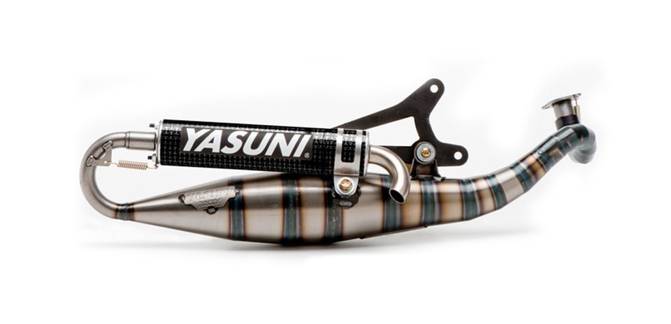 Escape homologado 2T Yasuni R/07 Silenc. Carbono Kevlar Aprilia SR, Rally / Benelli K2