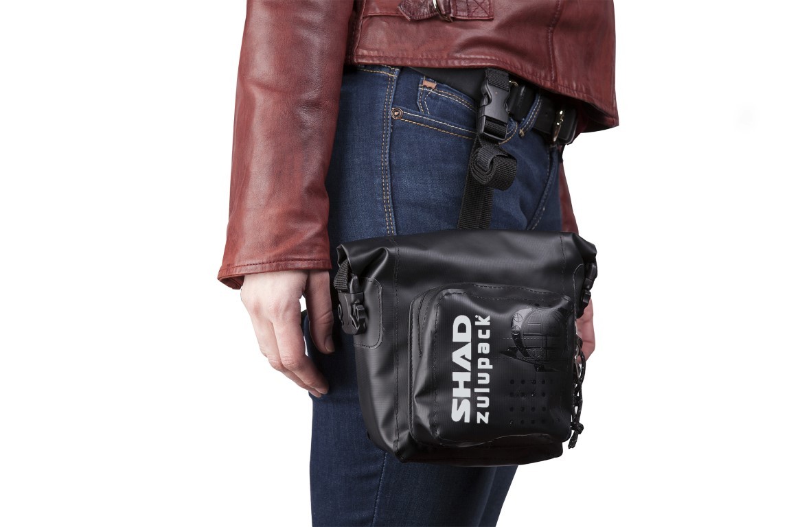 BOLSA SHAD PEQUEÑA IMPERMEABLE SW05