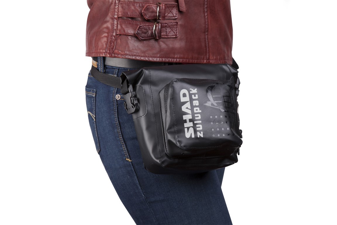 BOLSA SHAD PEQUEÑA IMPERMEABLE SW05