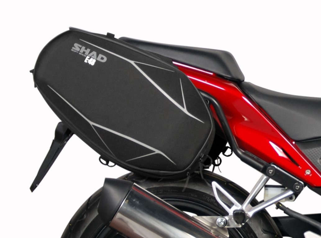 SOPORTE / FIJACIONES SHAD LATERALES DE MALETA SIDE BAG CB500F/CBR500R/CB500X 2014
