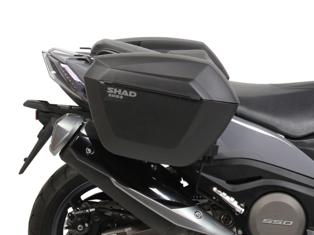 SOPORTE / FIJACIONES SHAD LATERALES DE MALETA 3P SYSTEM. KYMCO AK 550 2017