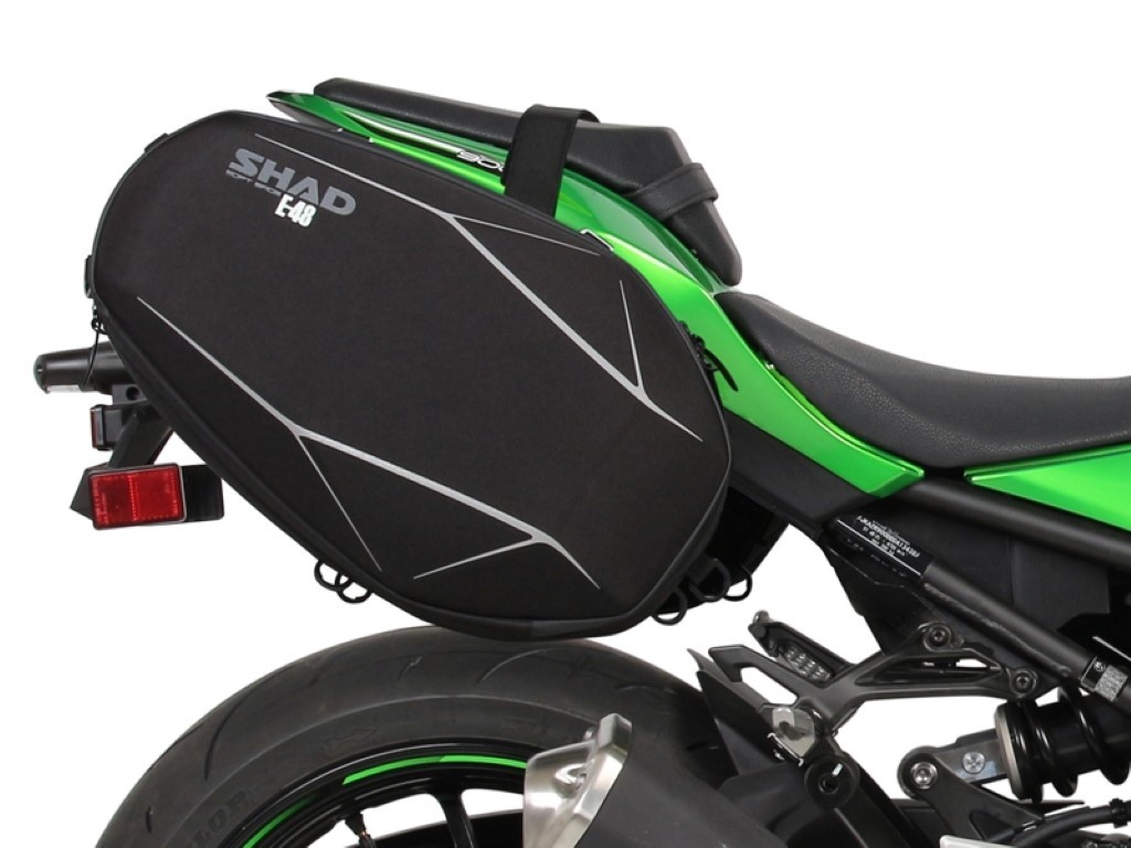 SOPORTE / FIJACIONES SHAD LATERALES DE MALETA SIDE BAG KAWASAKI Z 900 2017