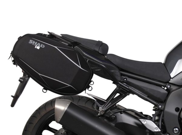 SOPORTE / FIJACIONES SHAD LATERALES DE MALETA SIDE BAG YAMAHA FZ 8 2010- 2015