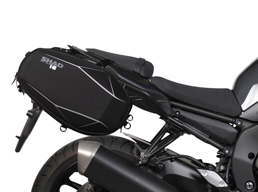 SOPORTE / FIJACIONES SHAD LATERALES DE MALETA SIDE BAG YAMAHA FZ 8 2010- 2015